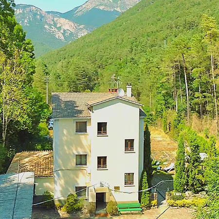 Cal Mosqueta Apartment