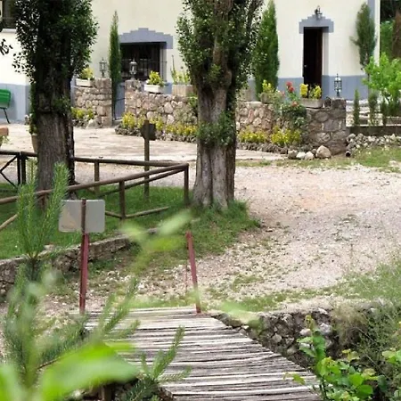 Cal Mosqueta Apartment